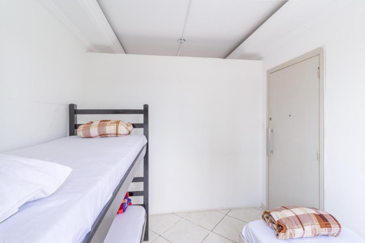 le monde hostel Guarujá Buitenkant foto