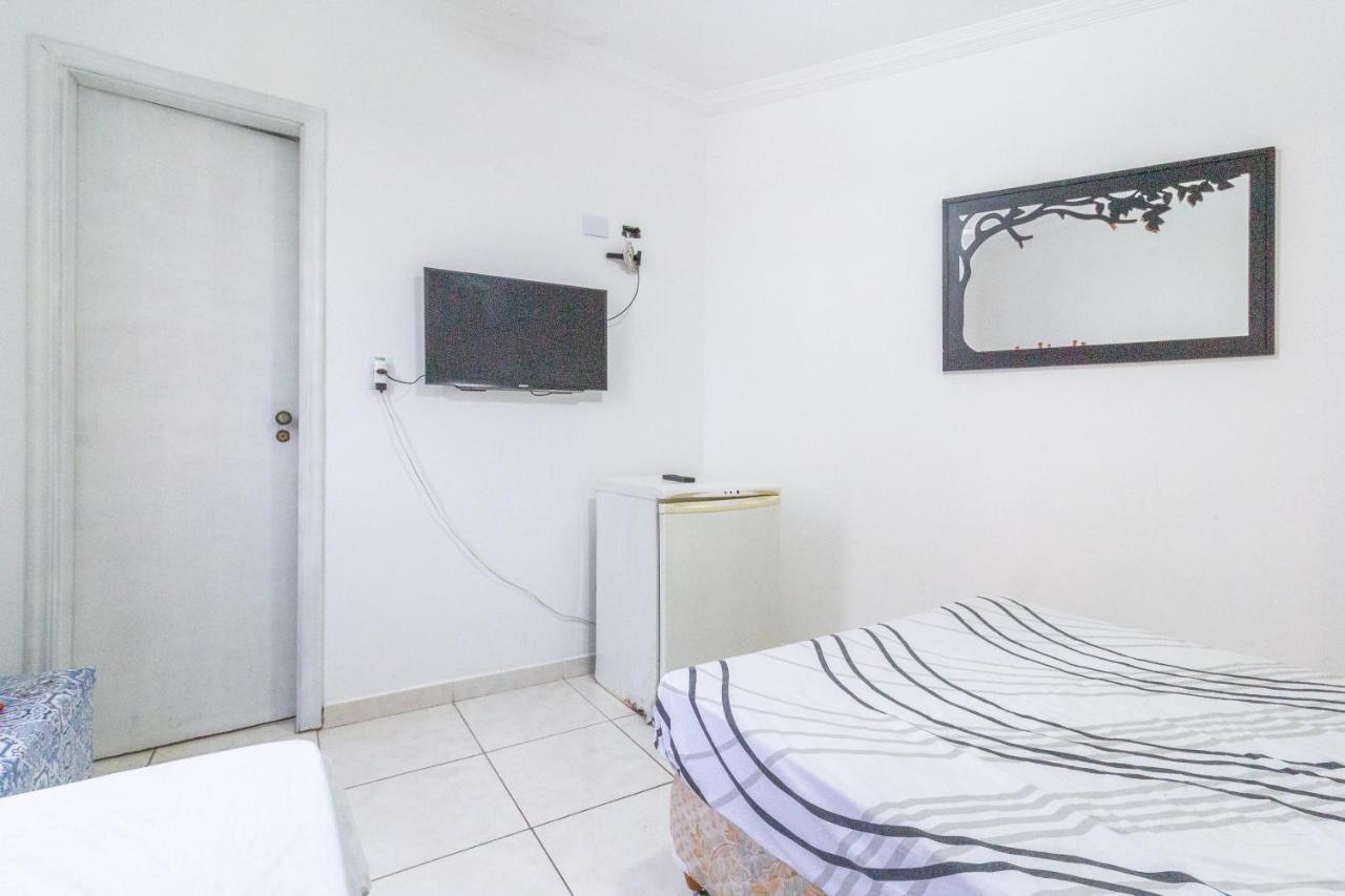 le monde hostel Guarujá Buitenkant foto