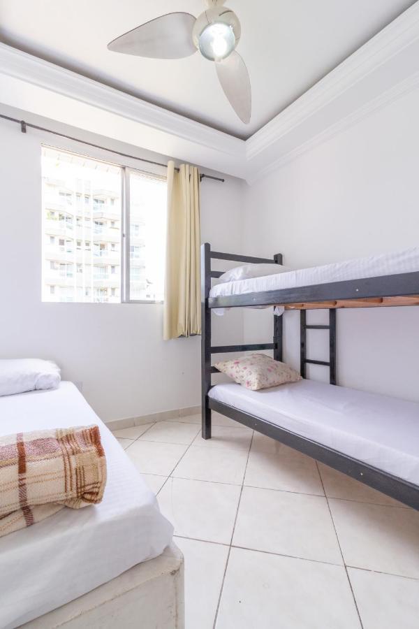 le monde hostel Guarujá Buitenkant foto